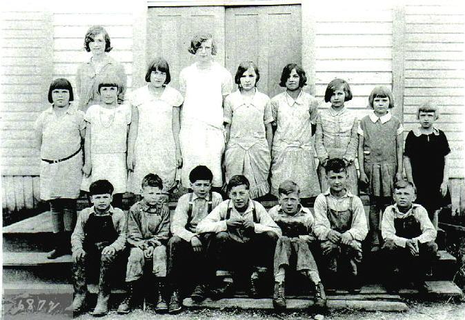 Agate Valley School 1928-1929