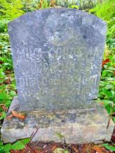 Mira McKinna's gravestone